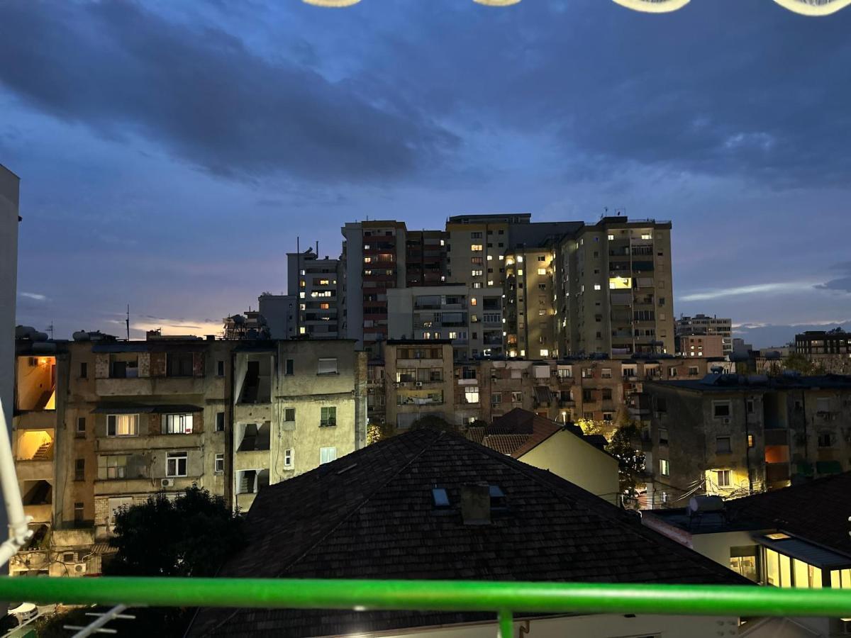 Casa Mia - Hidden Gem Near The New Boulevard Lägenhet Tirana Exteriör bild
