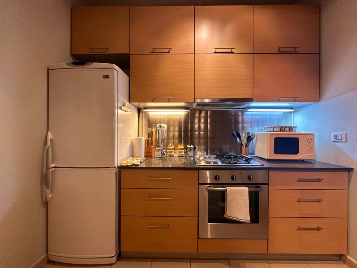 Casa Mia - Hidden Gem Near The New Boulevard Lägenhet Tirana Exteriör bild